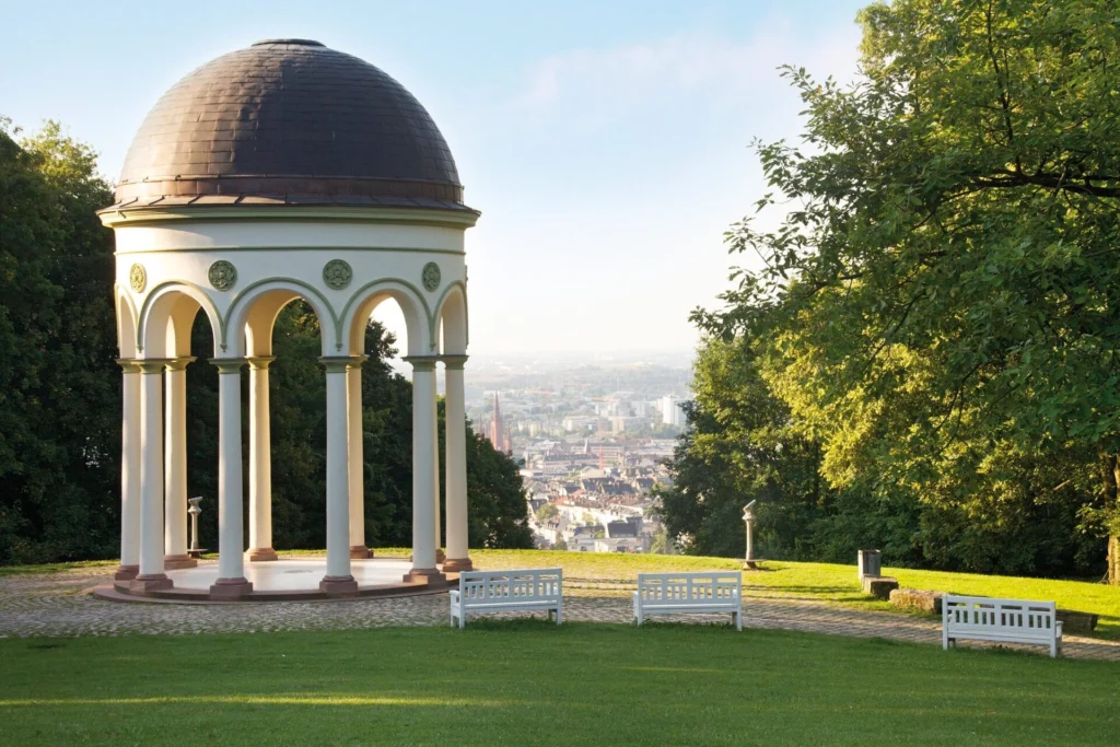 1. Der Neroberg